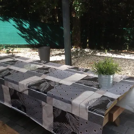 Campingplatz Petit Paradis Trou du Diable